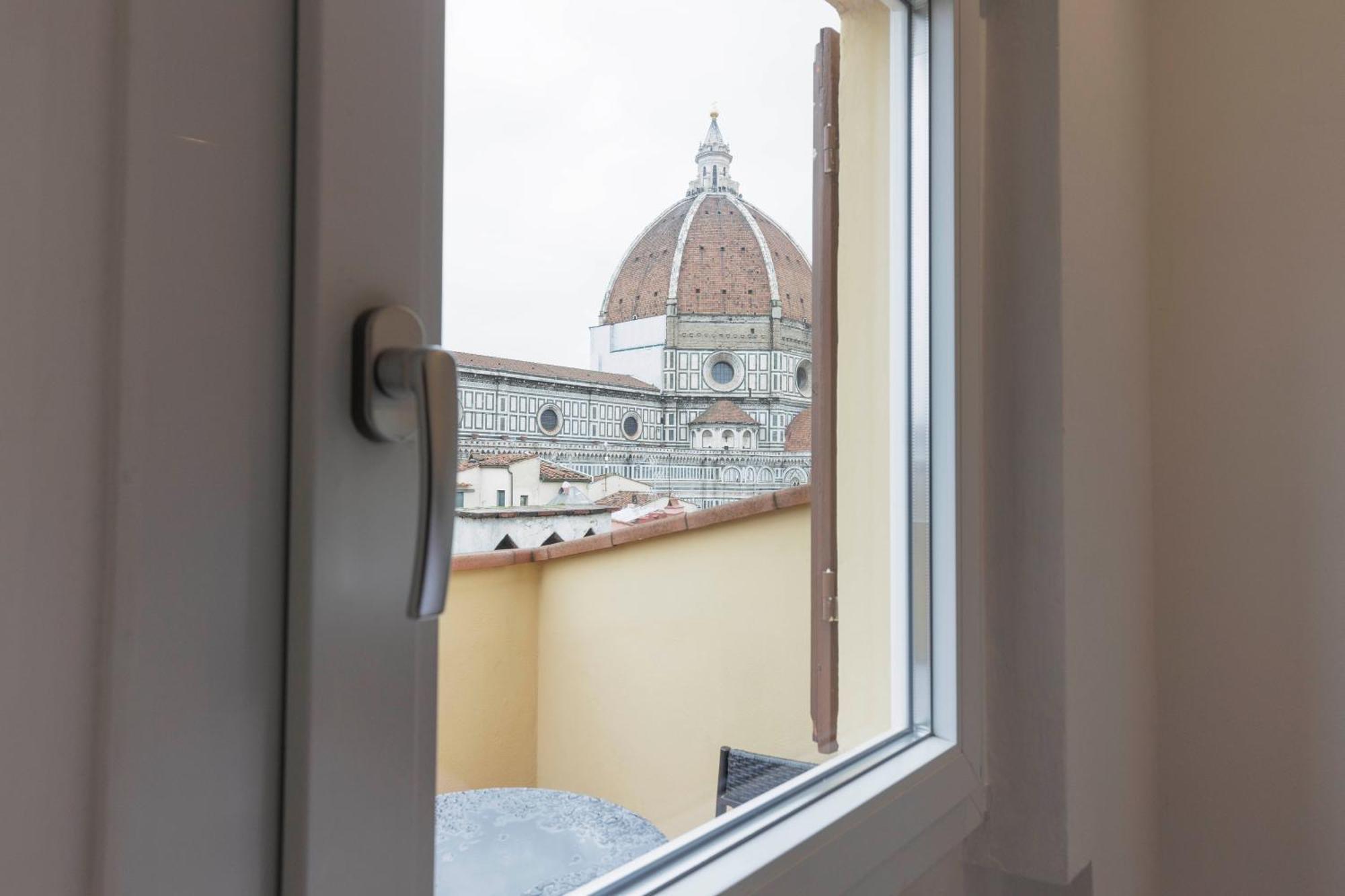 Duomo View Apartment Firenze Bagian luar foto