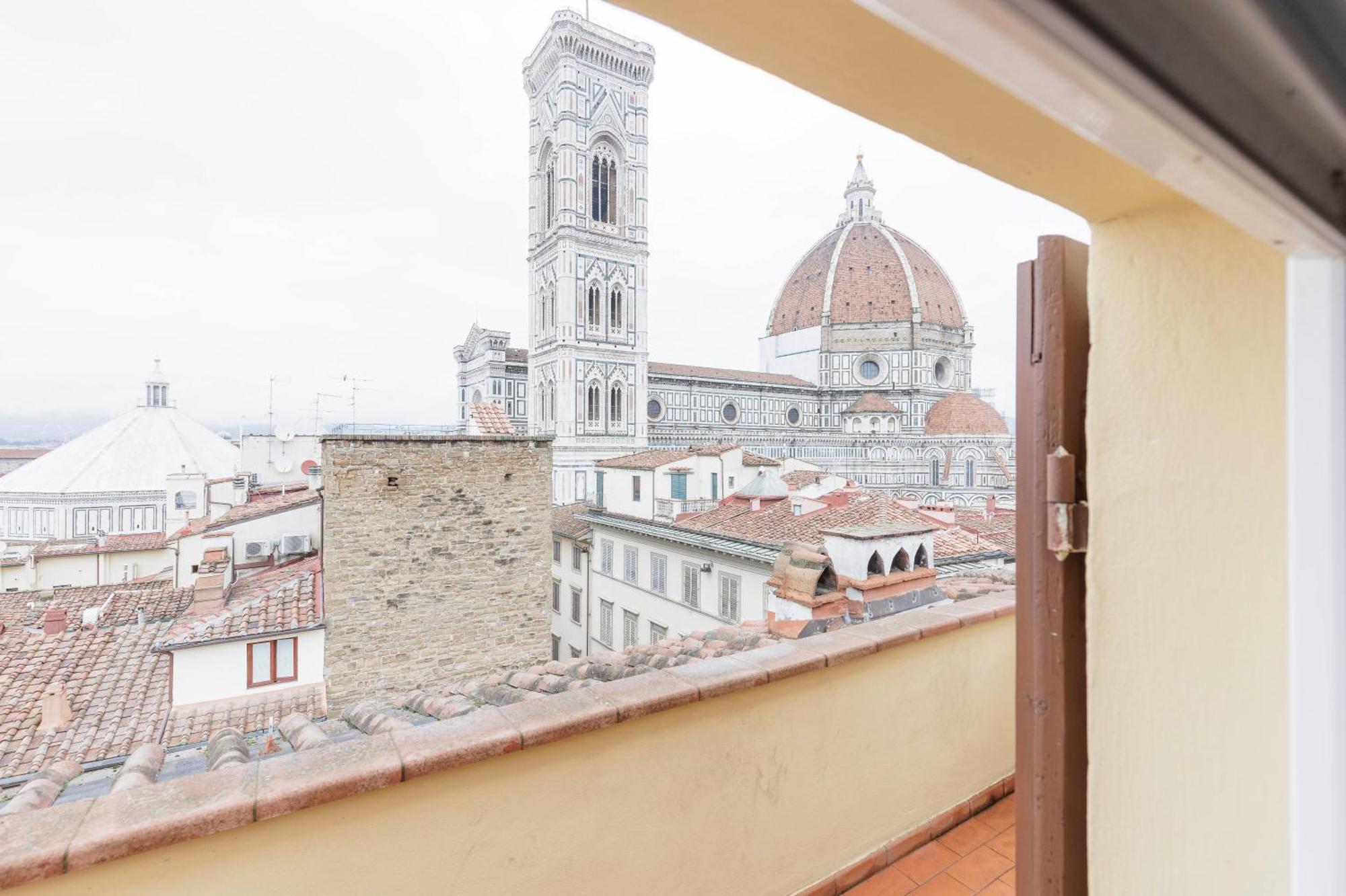 Duomo View Apartment Firenze Bagian luar foto